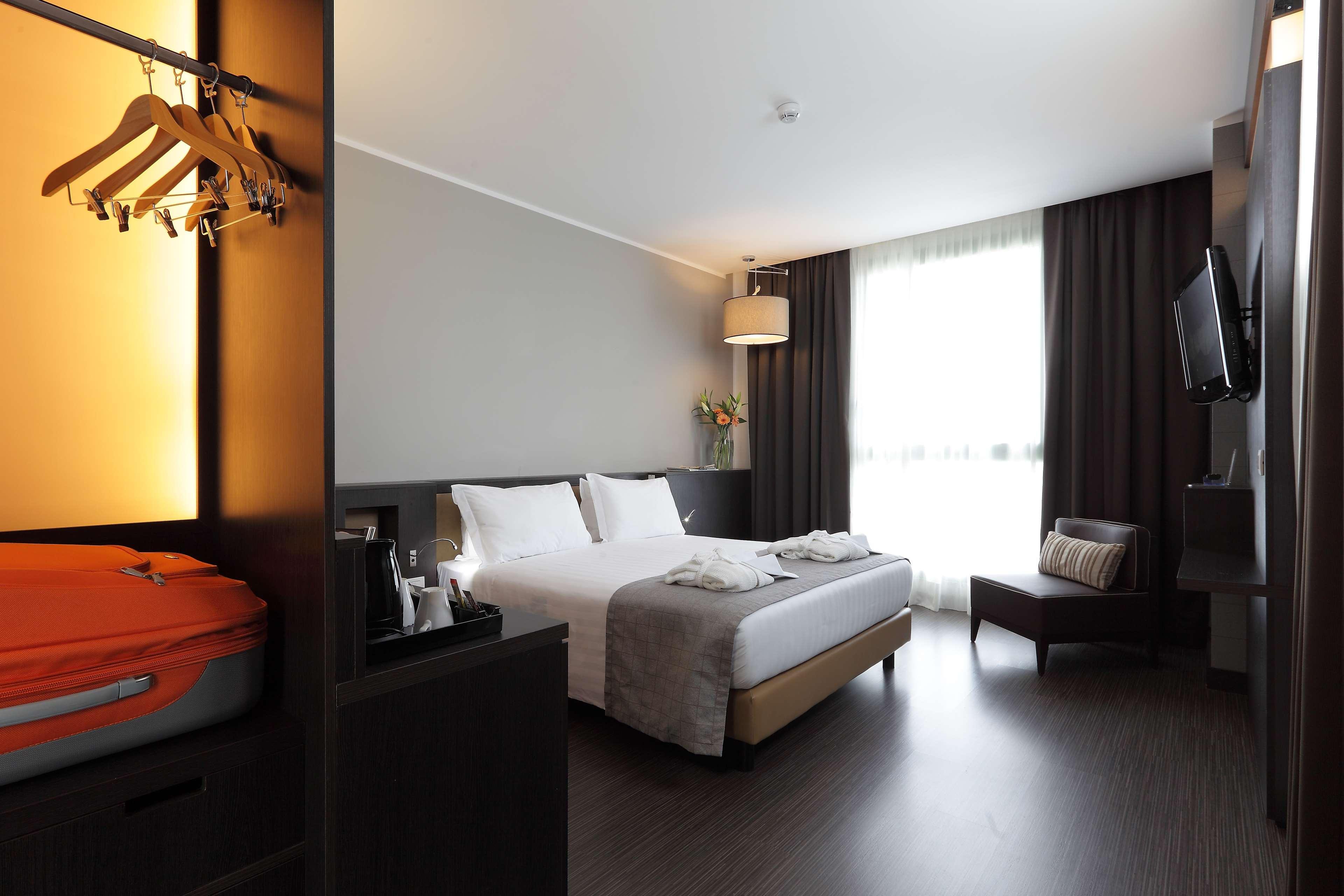 Best Western Premier Chc Airport Genova Esterno foto
