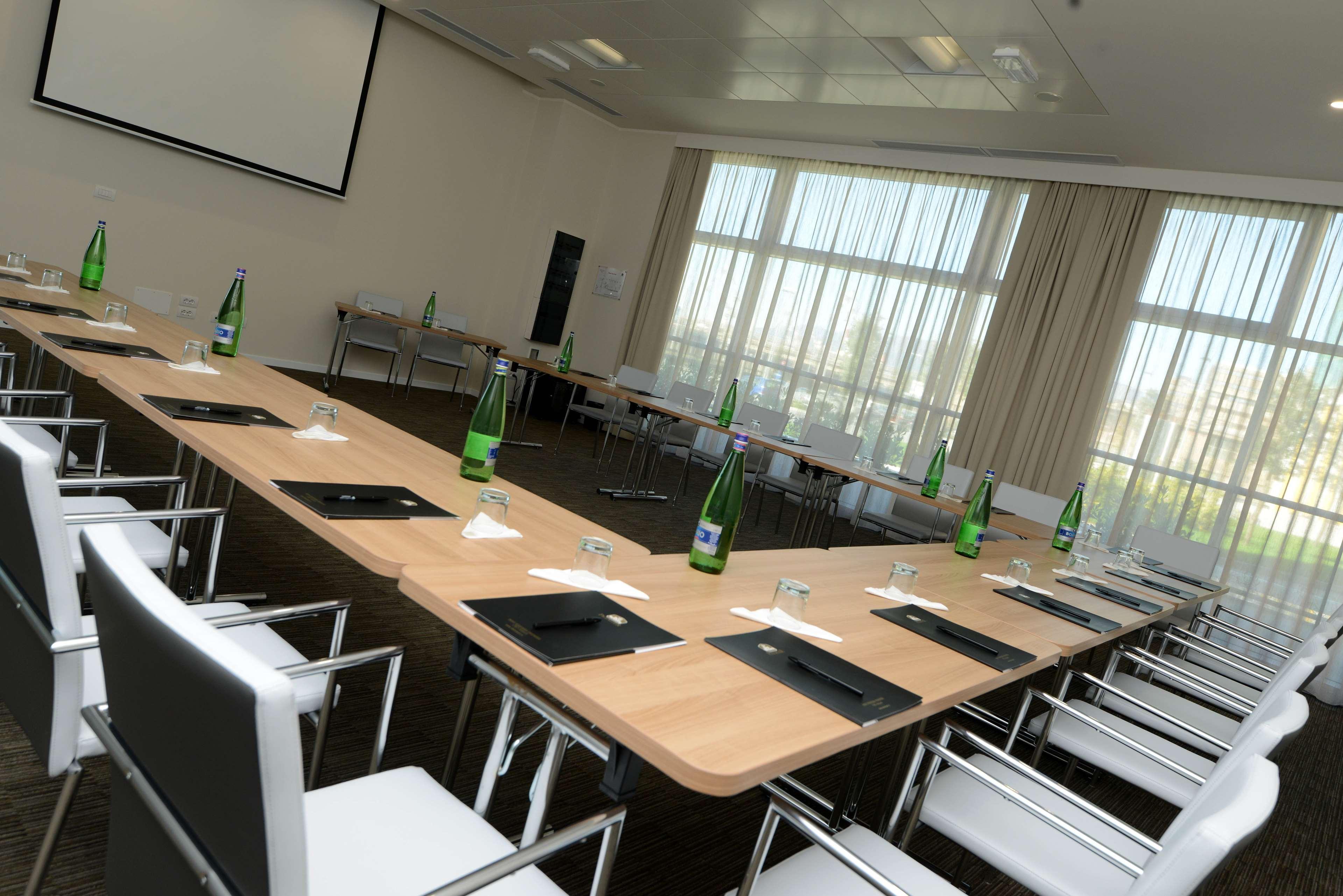 Best Western Premier Chc Airport Genova Esterno foto