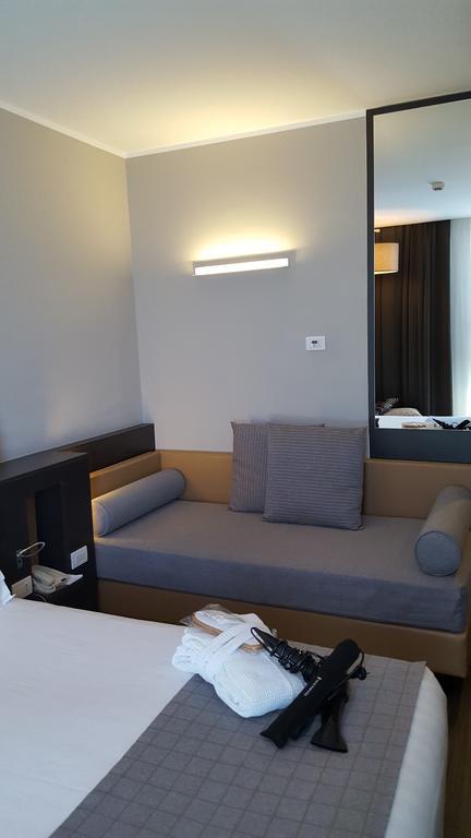 Best Western Premier Chc Airport Genova Esterno foto