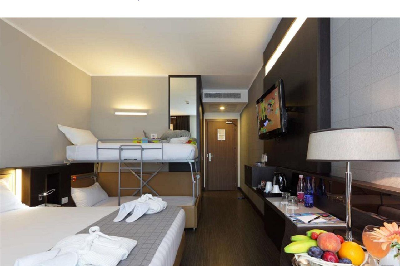 Best Western Premier Chc Airport Genova Esterno foto
