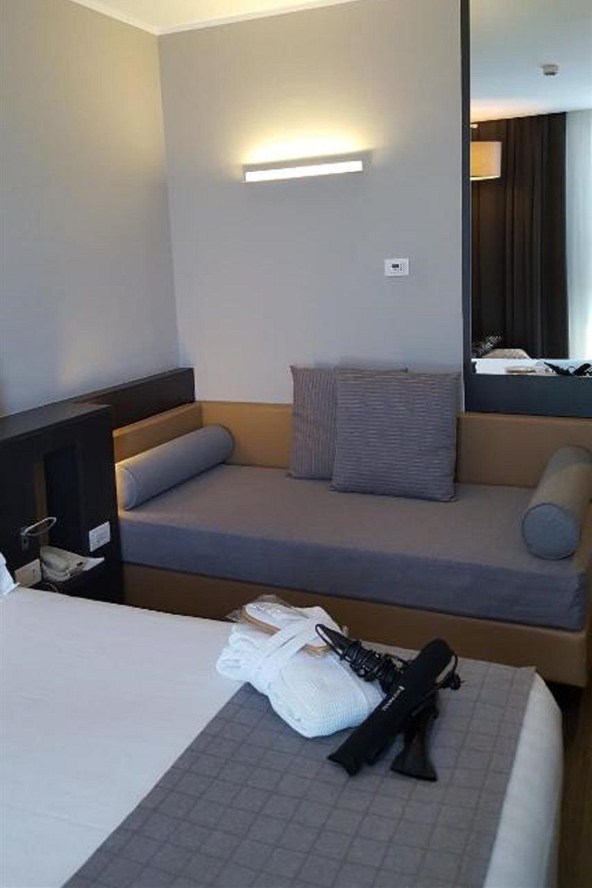 Best Western Premier Chc Airport Genova Esterno foto
