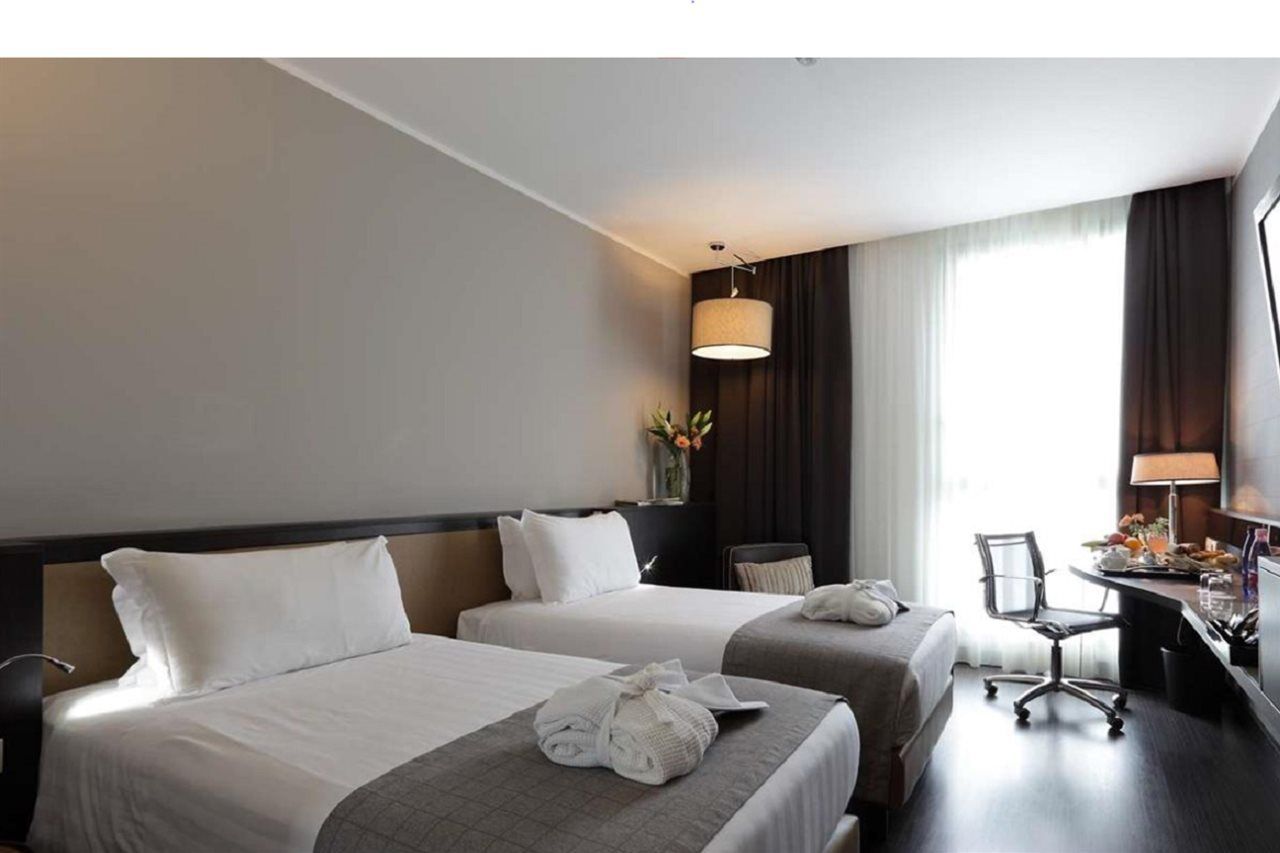 Best Western Premier Chc Airport Genova Esterno foto