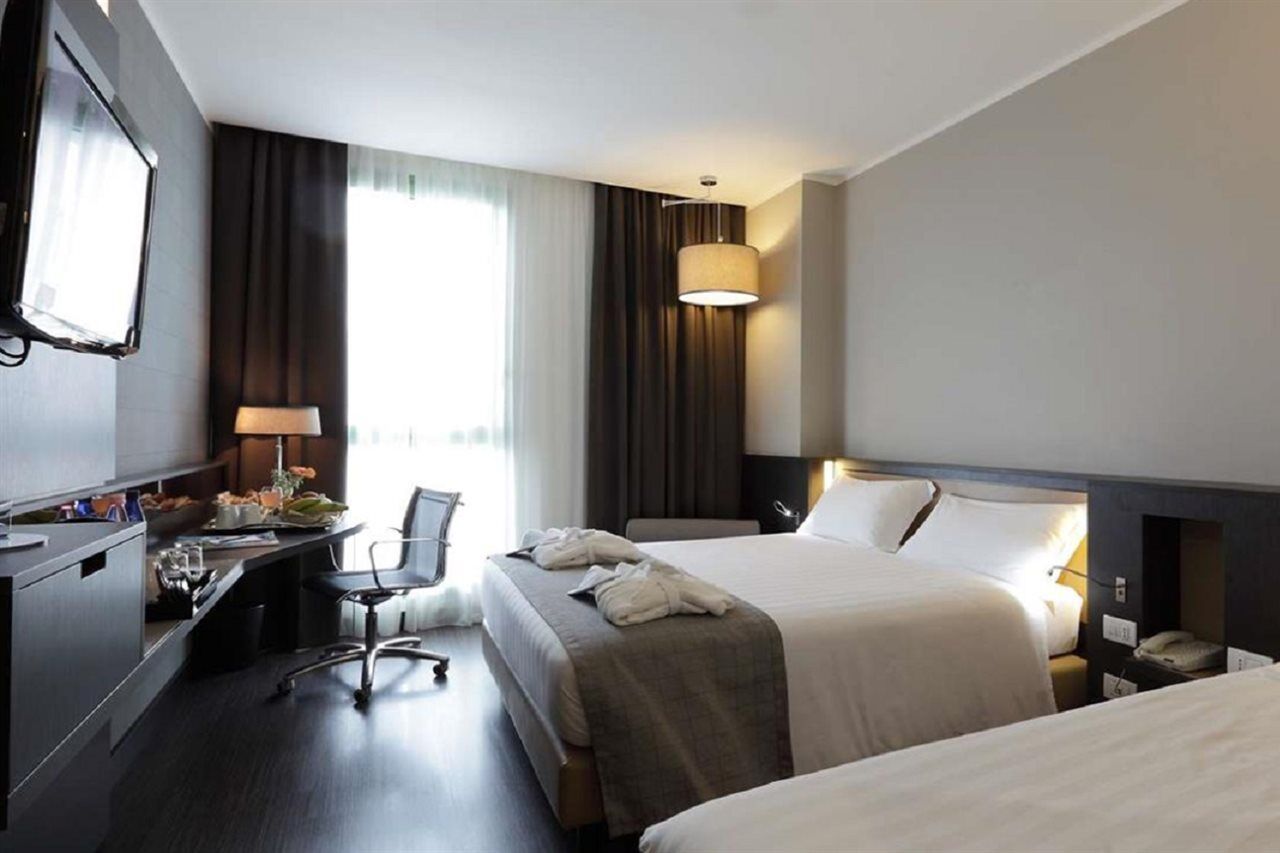 Best Western Premier Chc Airport Genova Esterno foto
